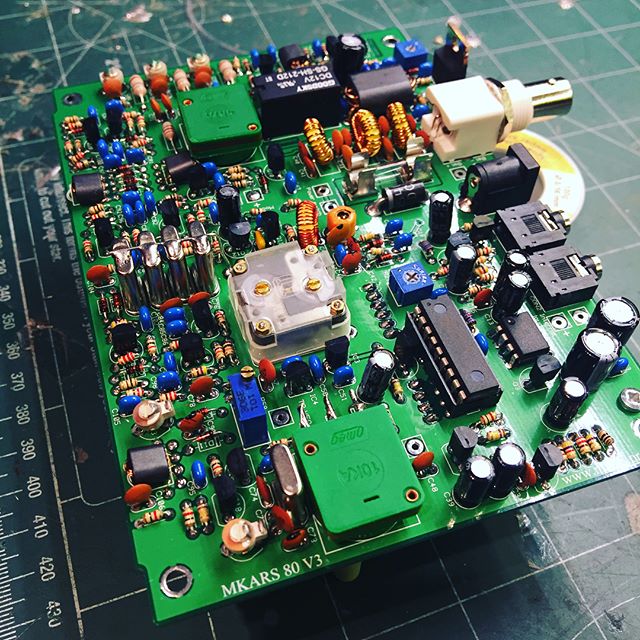 Done and It's Alive! #mkars80 #kit #qrp #hfradio #shortwave #sa6bwx #hamradio #hamradiouk #radiokits